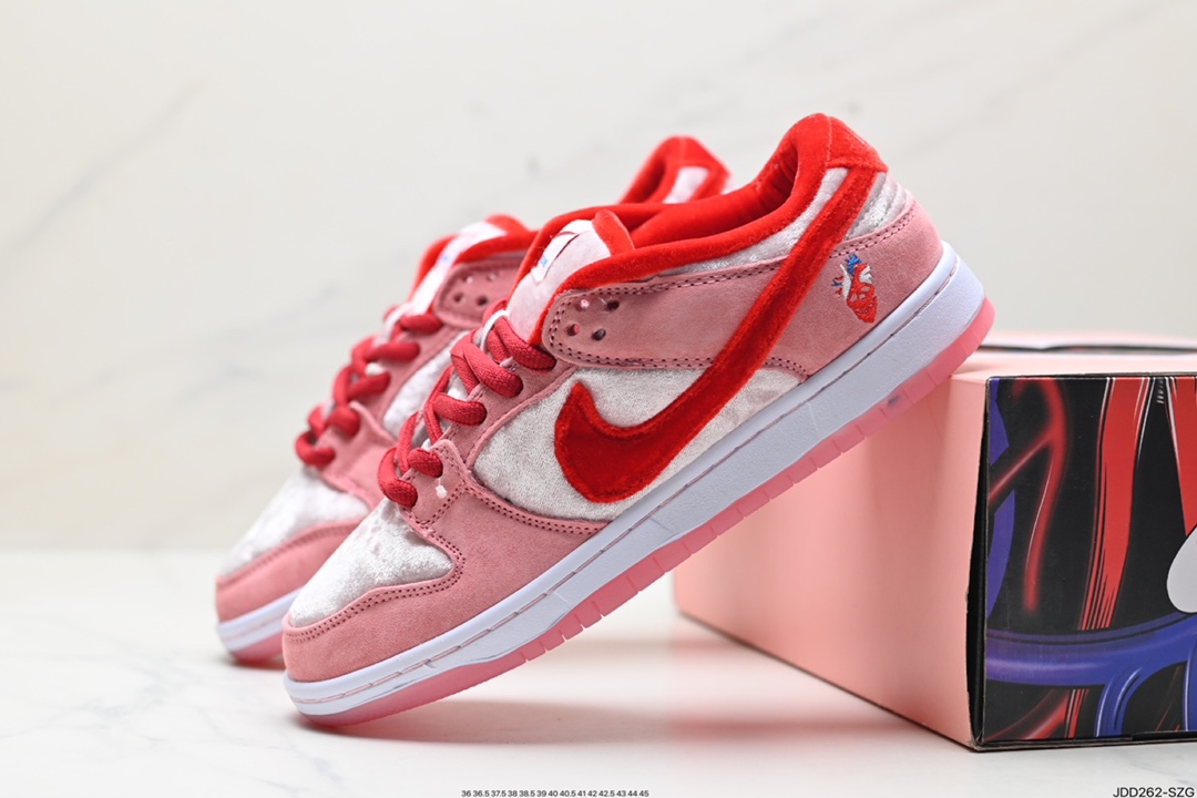 Nike Dunk Shoes